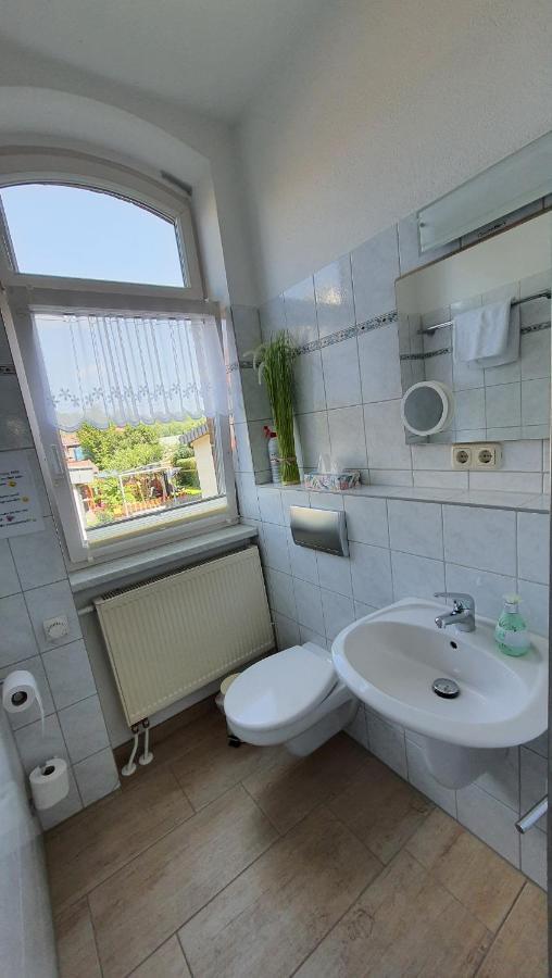 Ferienwohnung Doering Erfurt Esterno foto